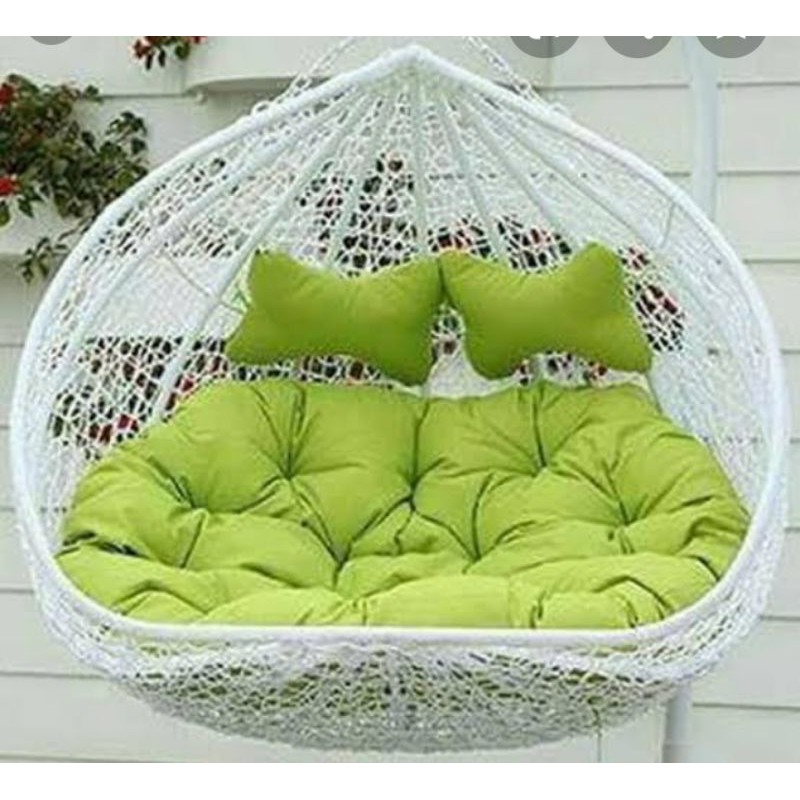 ayunan jumbo rotan sintetis