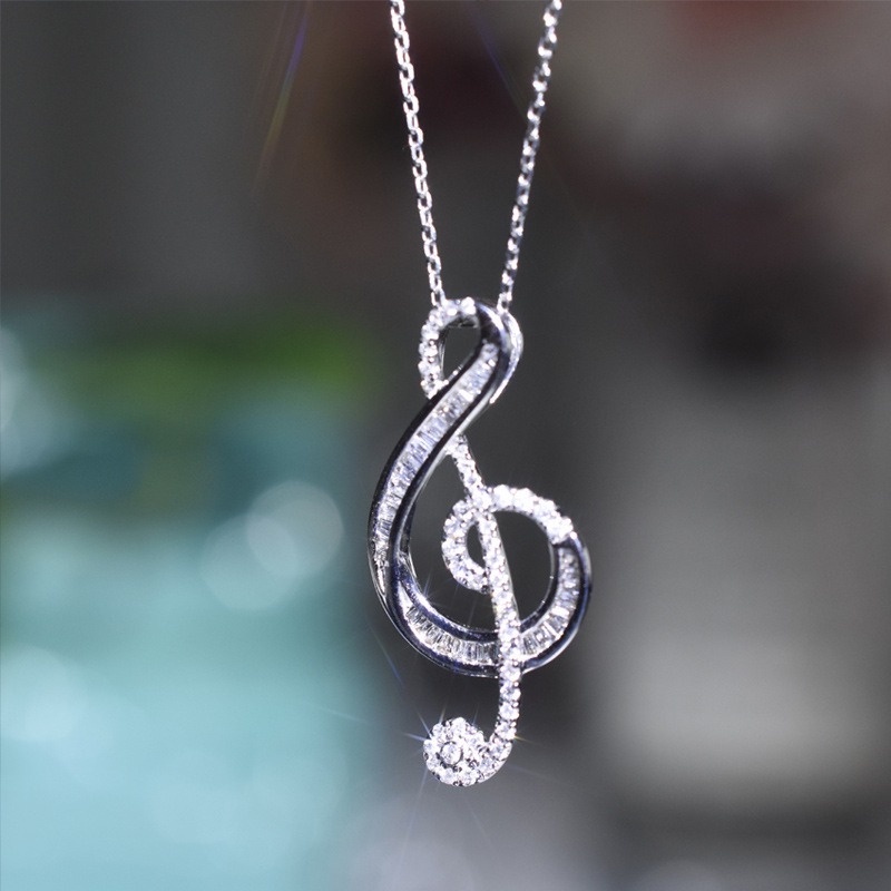 Pt950 Kalung Rantai Dengan Liontin Not Musik Elegan Untuk Wanita