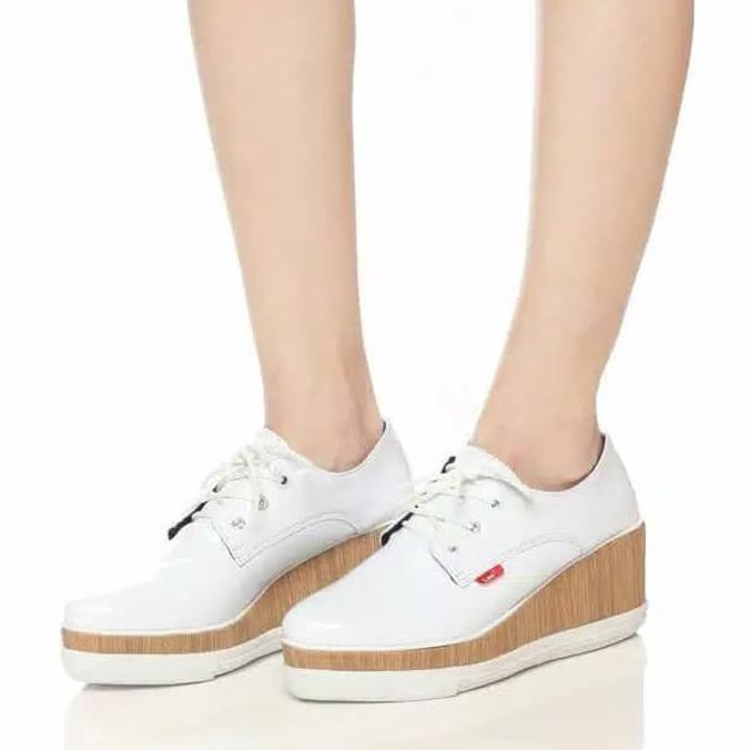READY SEPATU WANITA SEPATU CEWEK LEE SHOES KODE STELA. MERK LEE ORIGINAL - PUTIH, 36 MURAH
