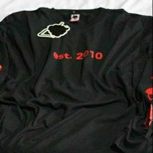 T-Shirt (Sunday Sunday Co) @sundaysundayco Original