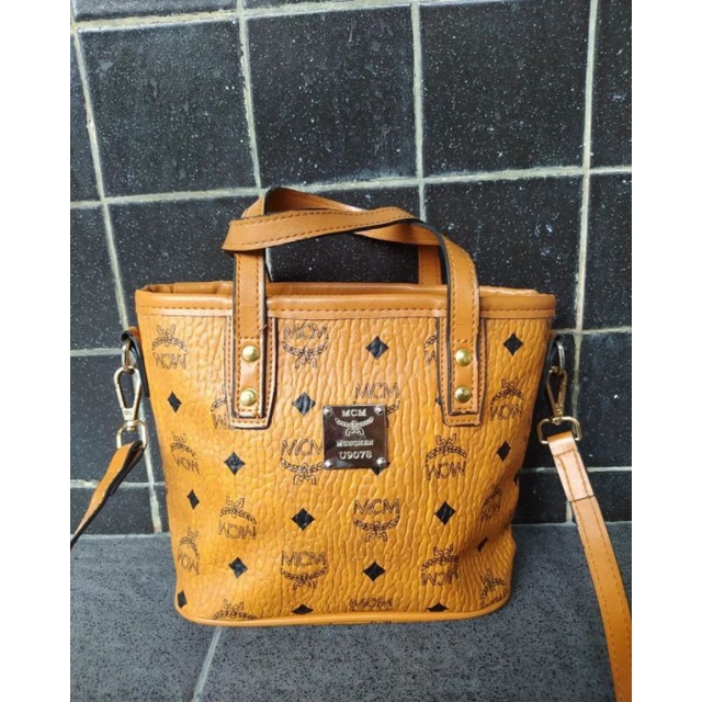 tote mcm second mcm preloved