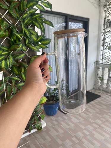 The Home Edit Glass Jug With Bamboo Cover/ Teko Kaca Tutup Bamboo