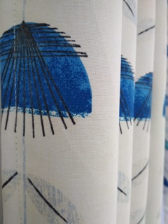 Gorden terbaru motif bunga tulip biru 12 lubang semokring Gorden terbaru motif bunga tulip biru 12 lubang semokring