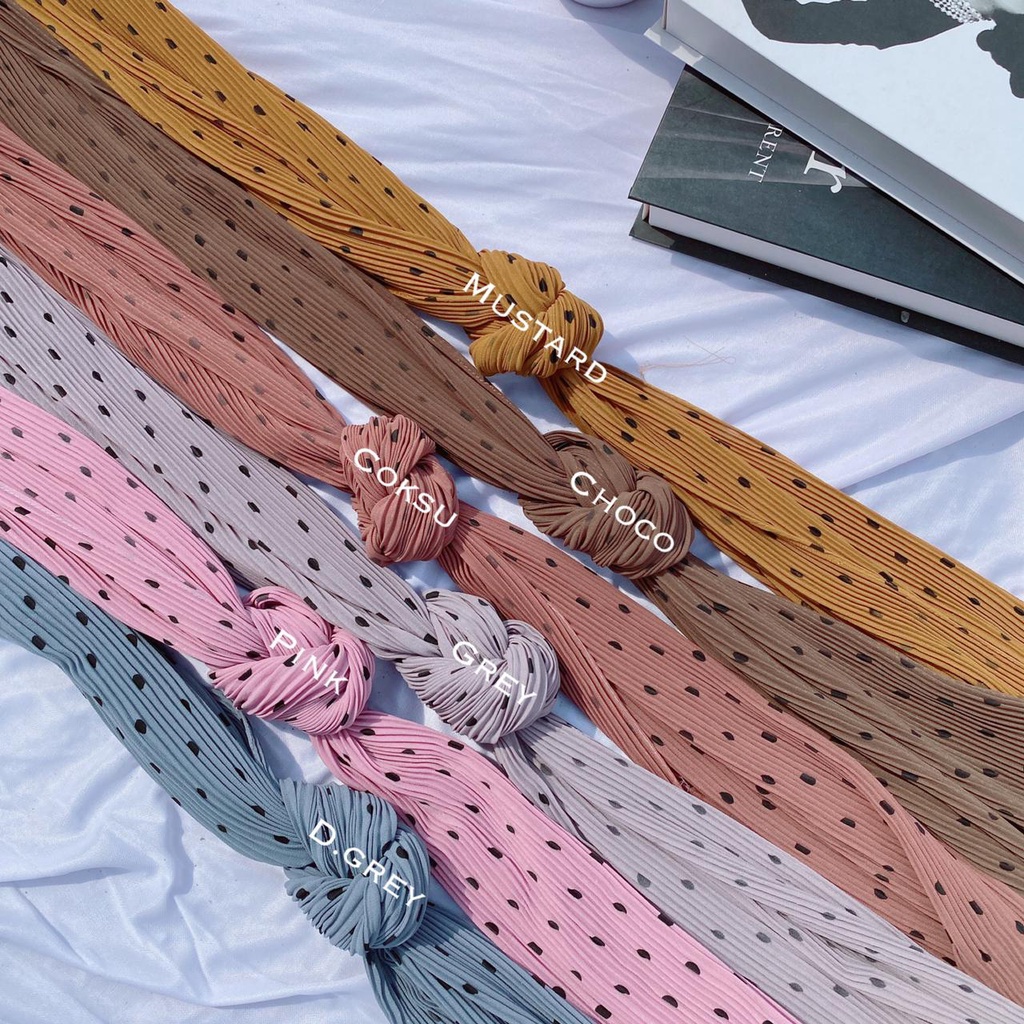 PASHMINA PLISKET FULL POLKADOT /HIJAB PASMINA PLISKET POLKA PREMIUM 180x75-4