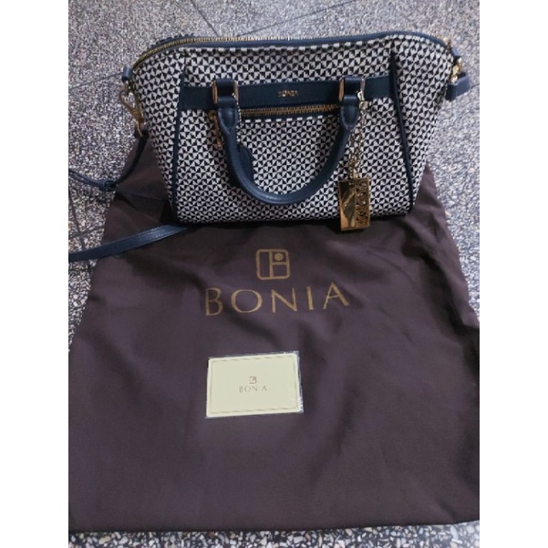 Preloved Tas Bonia Monogram Catur Authentic / original