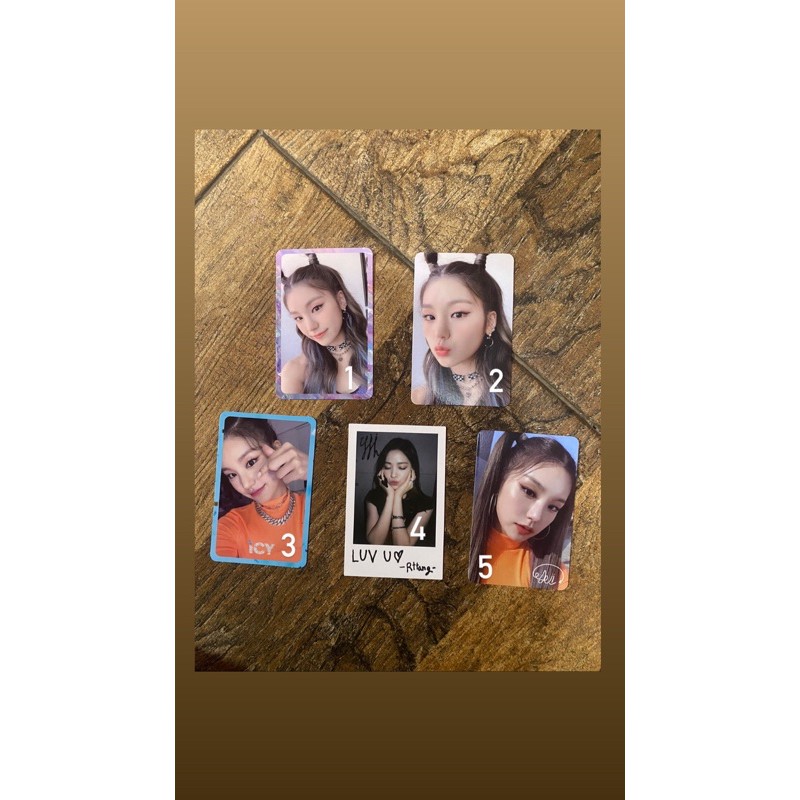 Photocard ITZY ICY Yeji - Polaroid Ryujin