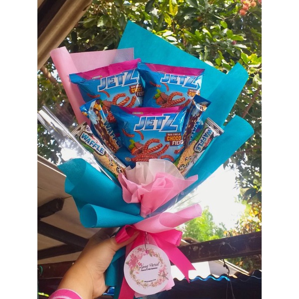 

BUKET SNACK ULANG TAHUN / ULTAH / WISUDA / SIDANG / KADO / HADIAH