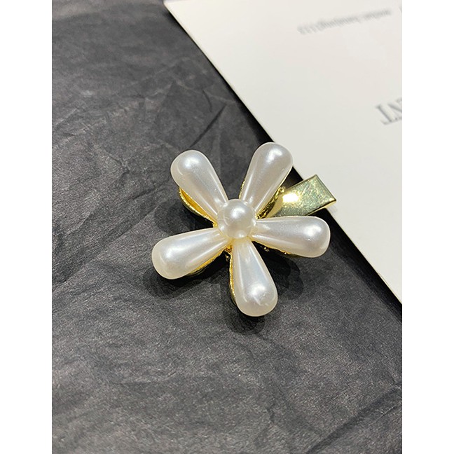 LRC Jepit Rambut Fashion Gold Plum Pearl Hairpin F4424X