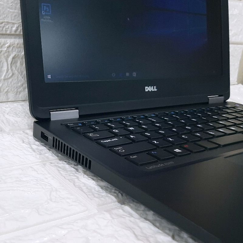 Laptop MURAH Core i5 Dell Latitude E 5270 Slims 6th Gen RAM 16GB SSD