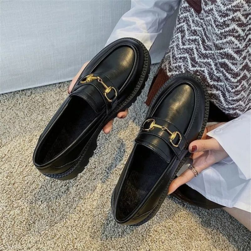 Sepatu Wanita Docmart Kasual Hitam / Sepatu Wanita Kulit Oxford Slip On Cewek Terbaru / Sepatu Wanita Flat Kekinian Trending Viral  / Sepatu Sungkar Terlaris / Bisa Cod