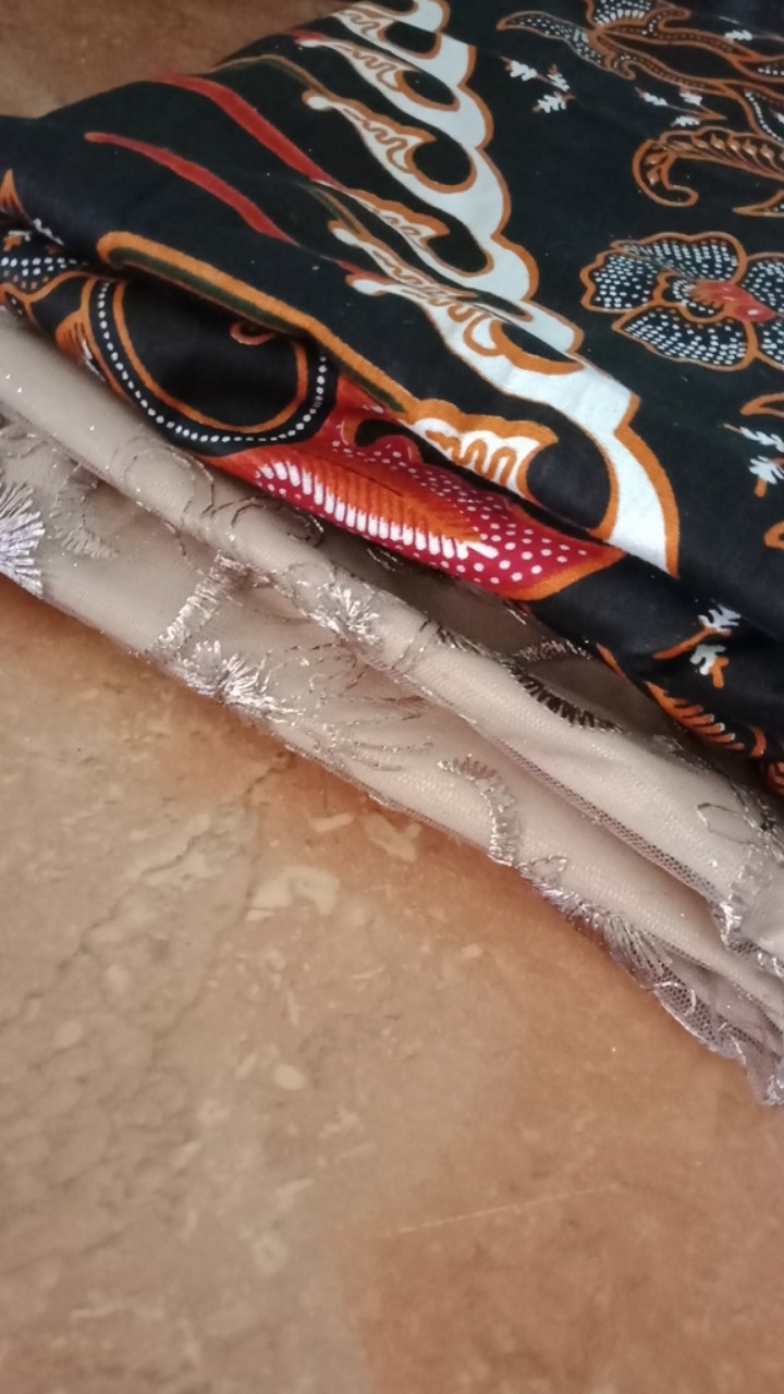 Maura Couple - Sania Ruffle Batik Couple Ori Ndoro Jowi Dnt Garansi Termurah Shopee - Batik Adelia