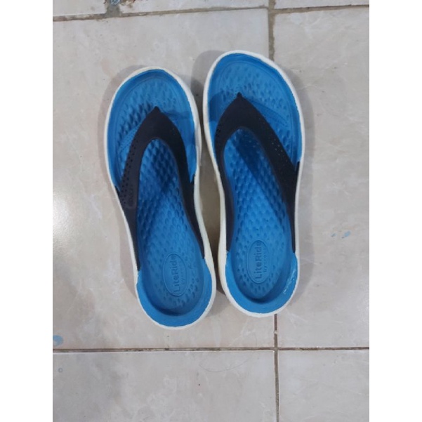 PRELOVED SENDAL CROCS LITERIDE ORI BLUE WANITA PRIA UNISEX