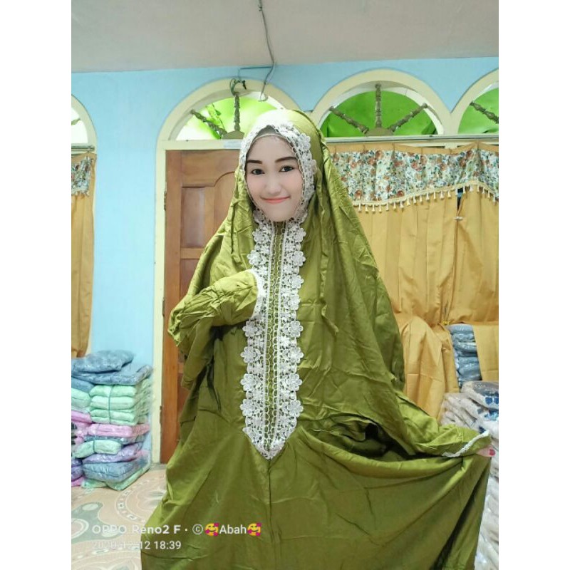 MUKENA SYAHRINI TERUSAN