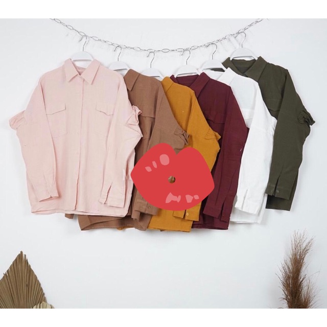 Kemeja Putih Oversize