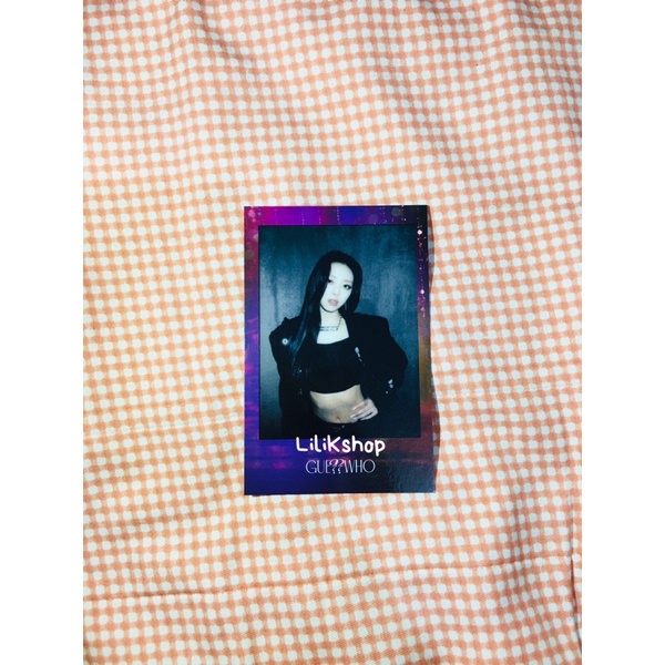 Photocard PC Yuna Guess Who Album benefit soundwave fansign 2