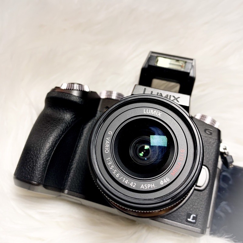 KAMERA MIRRORLESS PANASONIC LUMIX G7 (second like new)