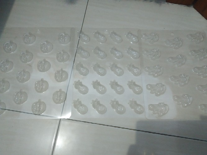 Cetakan Coklat Puding Mika Buah Nanas