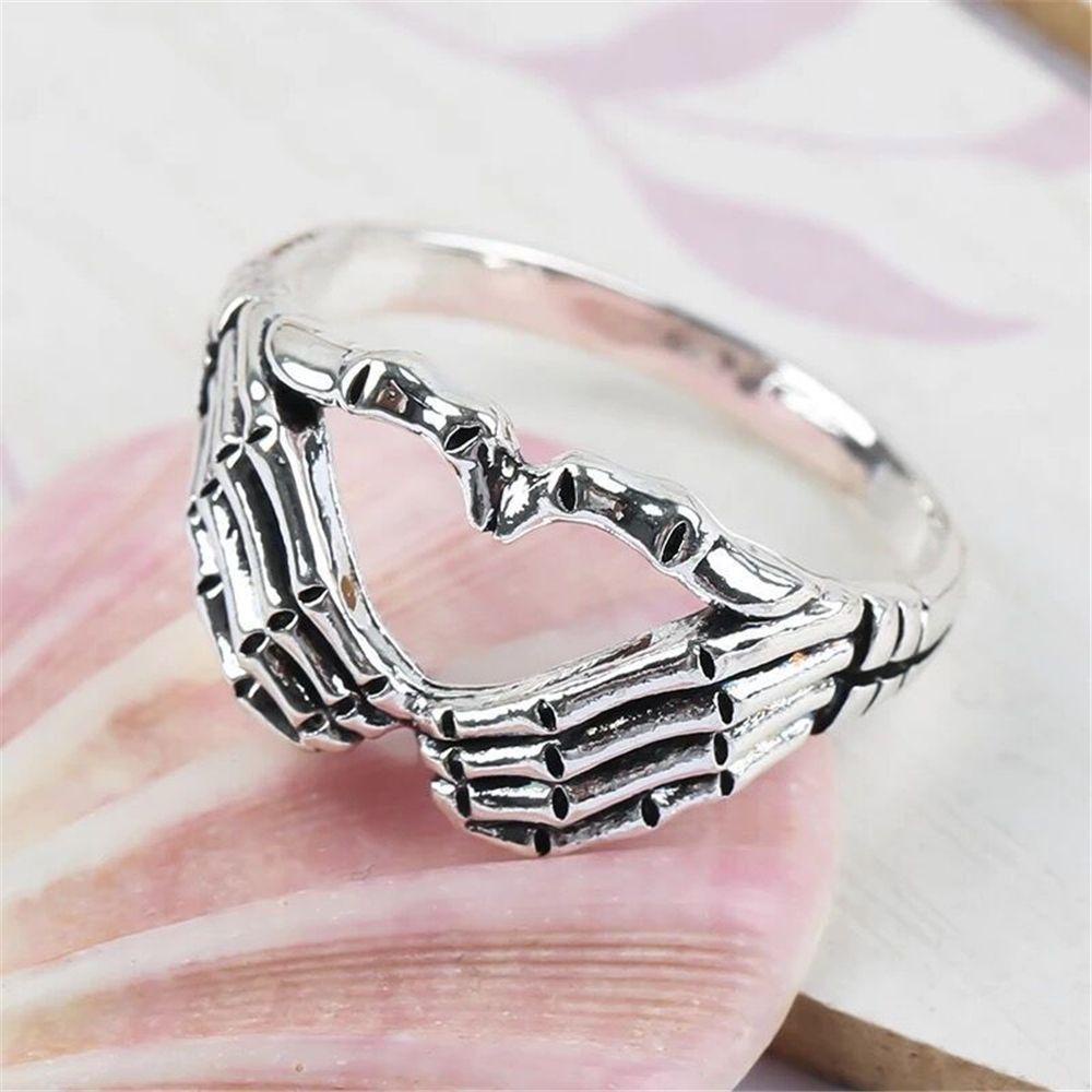 Top Skull Hand with Heart Rings Cincin Tengkorak Cincin Hip Hop Biker TOP