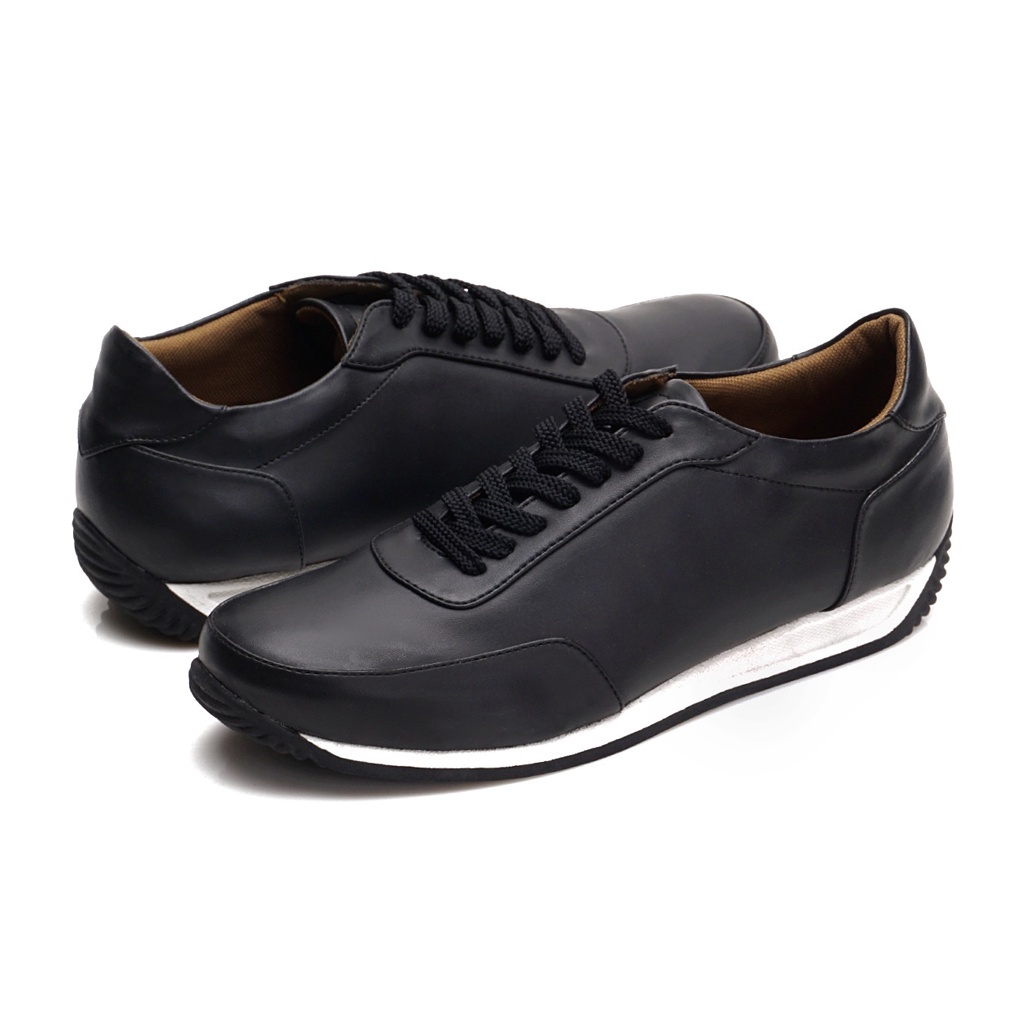 FASTER BLACK ORIGINAL x REYL MAN Sepatu Sneakers Hitam Putih Pria Kets Tali Casual Jalan Santai Main Nongkrong OOTD Distro Kondangan Undangan Sekolah Kuliah Kerja Fashion Sport Footwear Semi Kulit Premium Big Size Ukuran Jumbo 44 Keren Terbaru Branded Ori