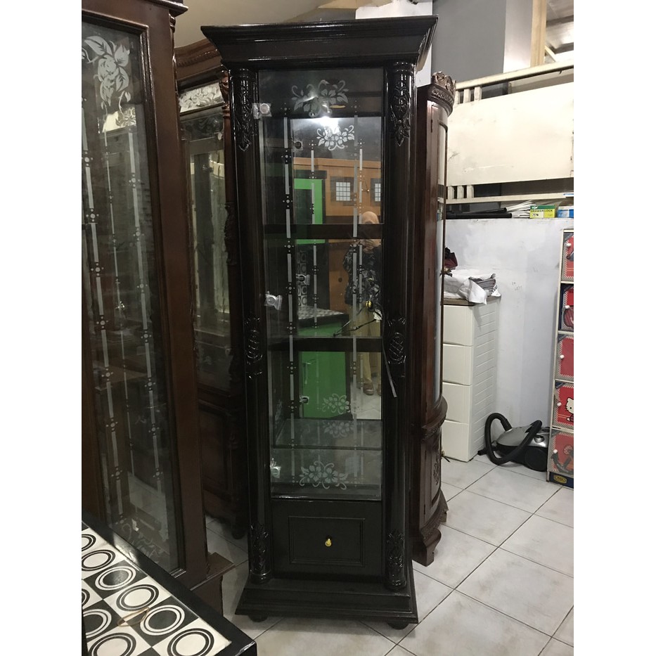 Bupet Pajangan Kaca Satu