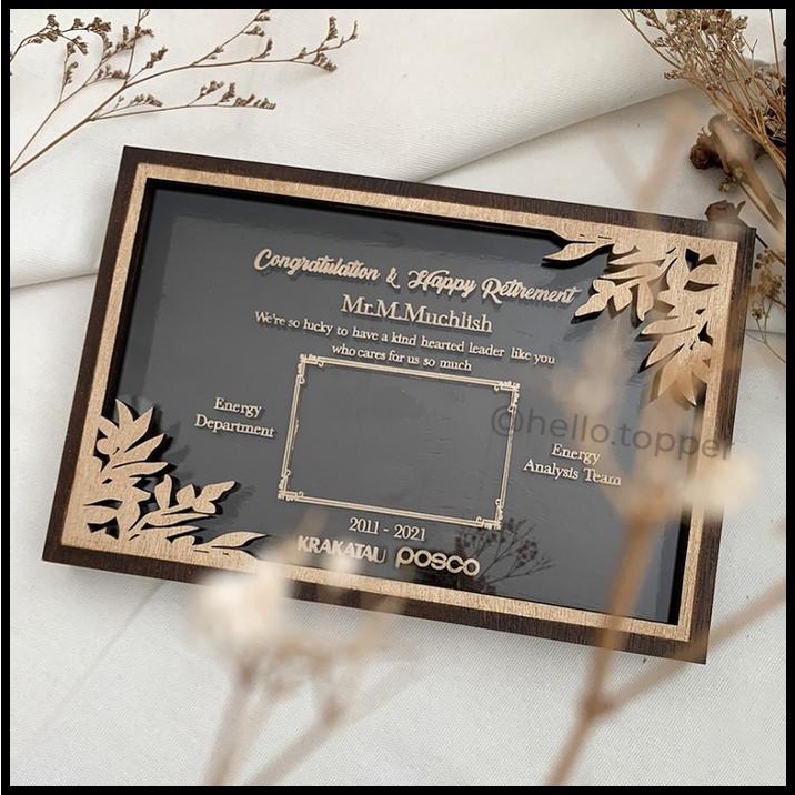 Frame Gift Kayu 30X45 | Frame Hadiah Logam Mulia |Bingkai Kado
