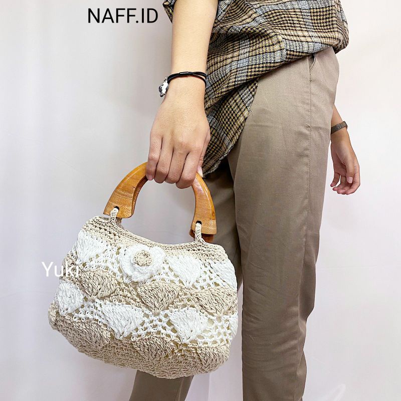 NAFF.ID-&quot;YUKI&quot; Clutch Tas Tangan Rajut Handmade Original/Tas Tengteng Kayu