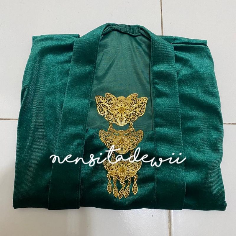 Set Kebaya + Beskap Model Solo / Nuansa Hijau Botol