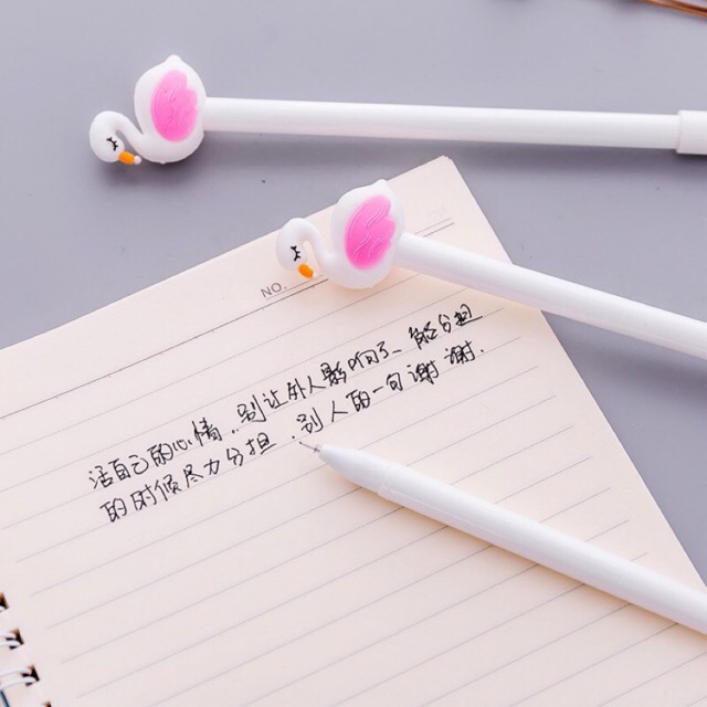 

NY Store 1kg130pcs Pulpen Angsa Flamingo Cantik Pink / Putih Tinta Gel Hitam 0.38mm Youleehuang 287