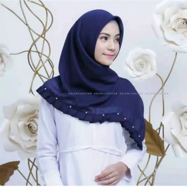 Hijab JIlbab Kerudung segiempat Grigi Mutiara Black Edition