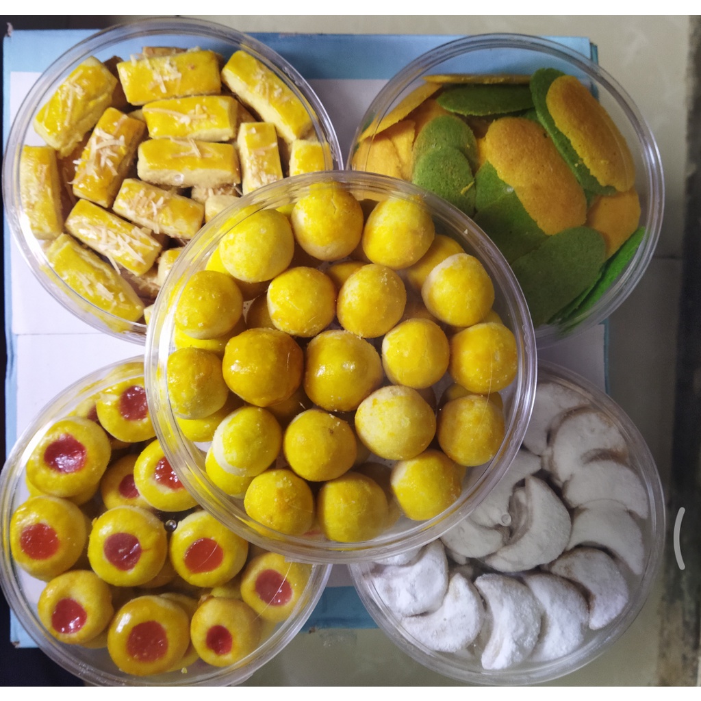 

Aneka Kue Kering Homemade Bahan Premium