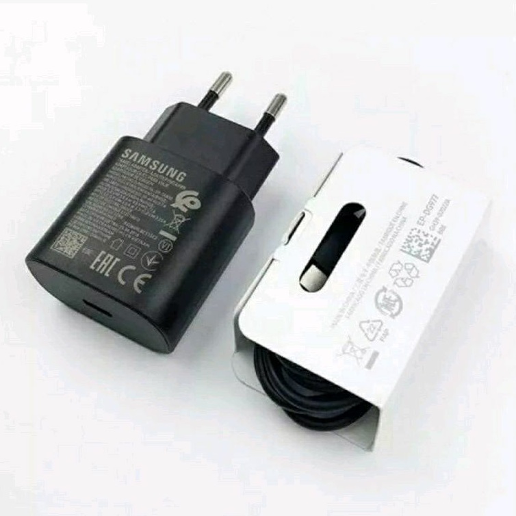 Travel Adaptor For Samsung Super Fash car Charging (25W) / USB Type-C to Type-C Cable