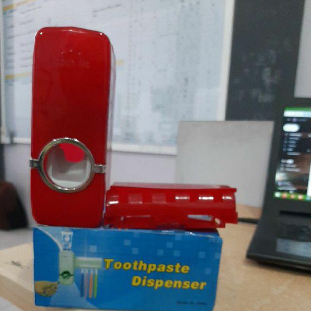 Dispenser Pasta Gigi