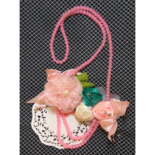 Kalung shabby chic / kalung hijab /kalung mutiara / handmade