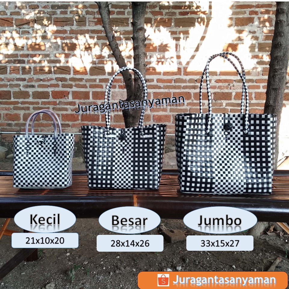 Jual Tas Anyaman Plastik Kaca Monochrome By Juragantasanyaman Shopee Indonesia 8527