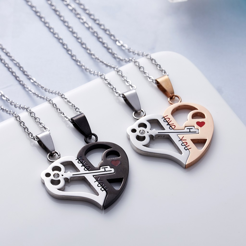 2pcs Kalung Rantai Titanium Steel Dua Warna Dengan Liontin Hatikunci Untuk Pasanganpriawanita