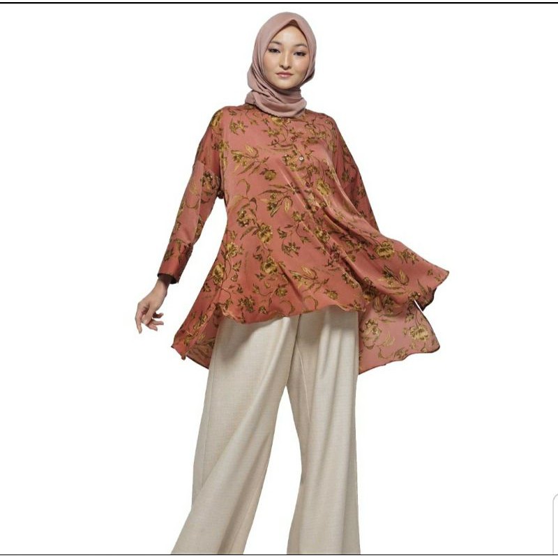 New Mohan Top Ria Miranda