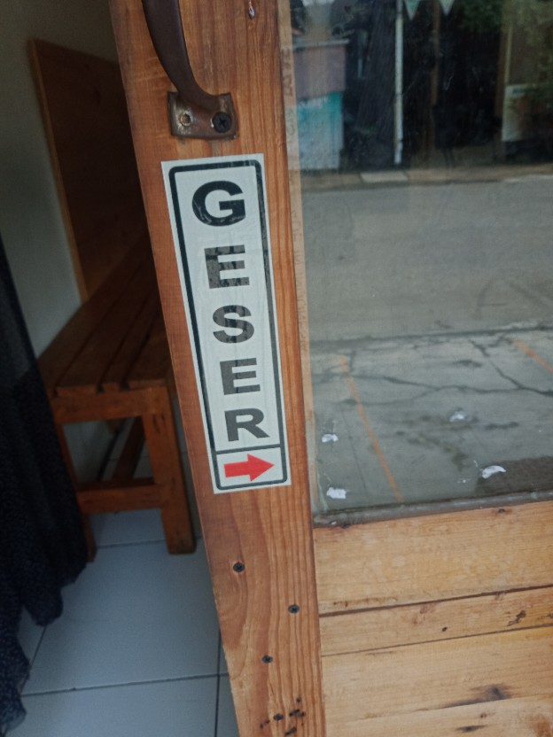 Sticker Geser Pintu Stiker Geser Kanan Kiri Pintu Sliding Luar Dalam