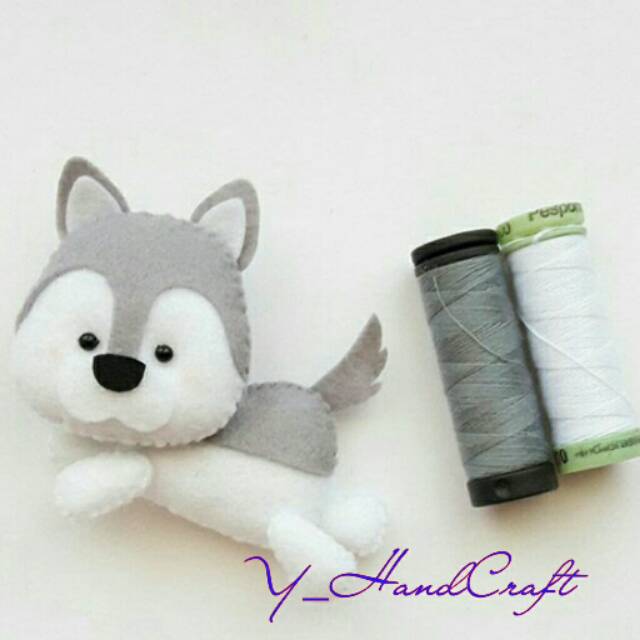 Aplikasi boneka flanel serigala