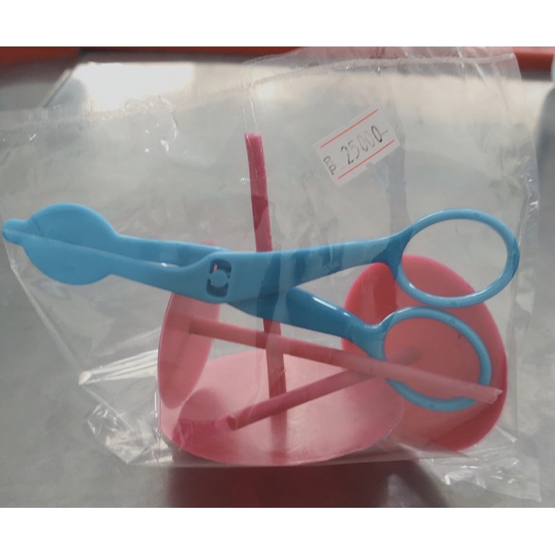 

Paket Gunting dan Paku Icing