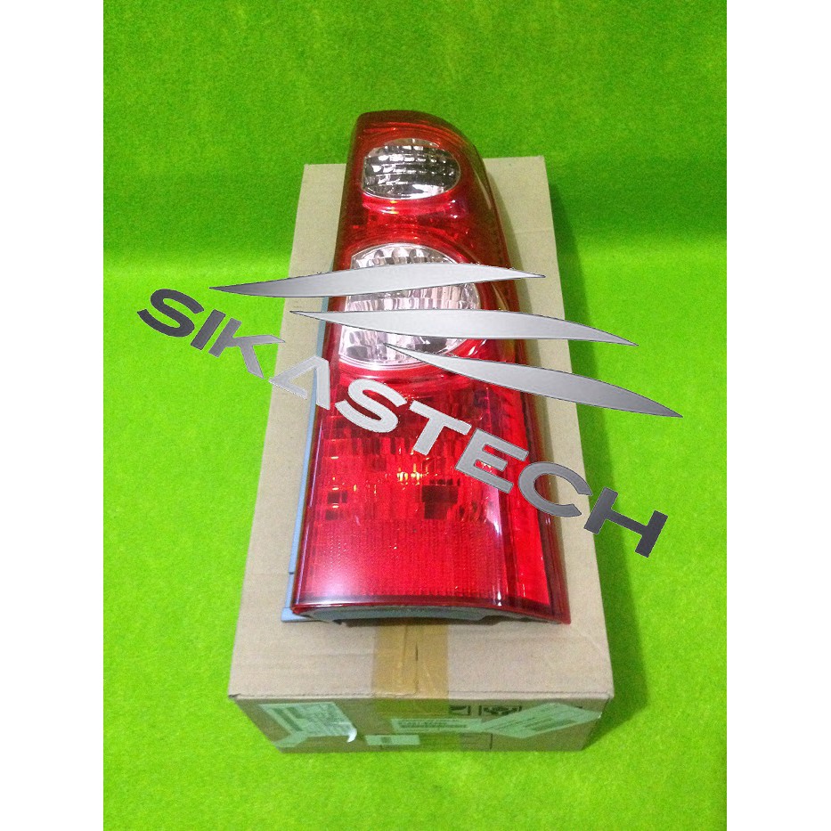 81551-BZ060 RIGHT REAR COMBINATION STOP LAMP BELAKANG KANAN TOYOTA AVANZA 2006 2007 2008 2009 2010 2