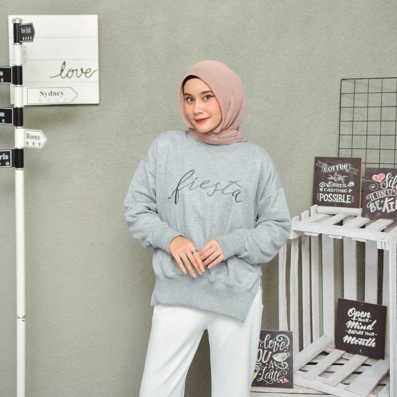 Fiesta sweater outerwear fashion remaja