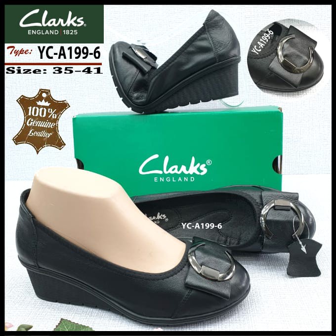 Sepatu Wanita CL YC-A199-6 Logo Wedge 5cm