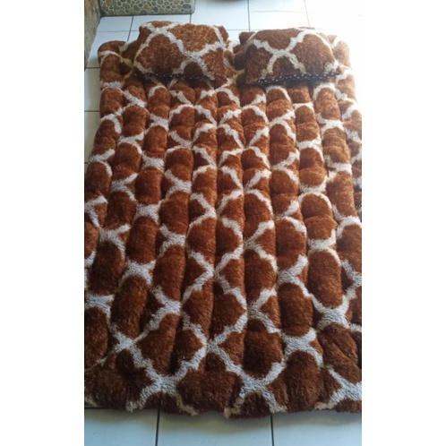 kasur bulu rasfur motif batik coklat (free bantal)