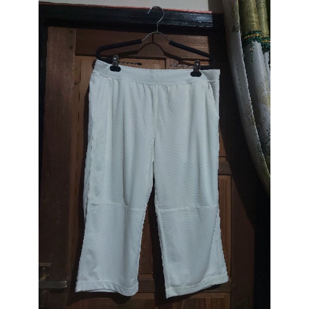 New with tag Celana Olahraga Brand UNIQLO