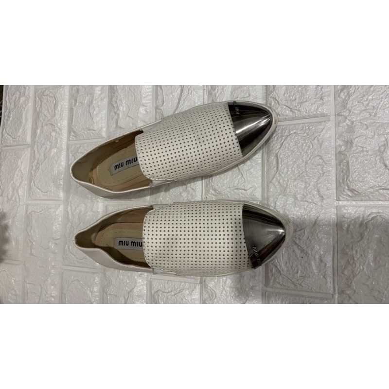 preloved sepatu miu miu