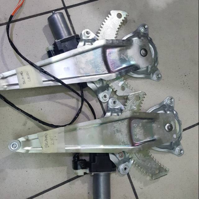 regurator motor power window datsun go belakang