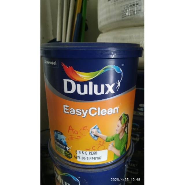 Cat dulux easy clean white only