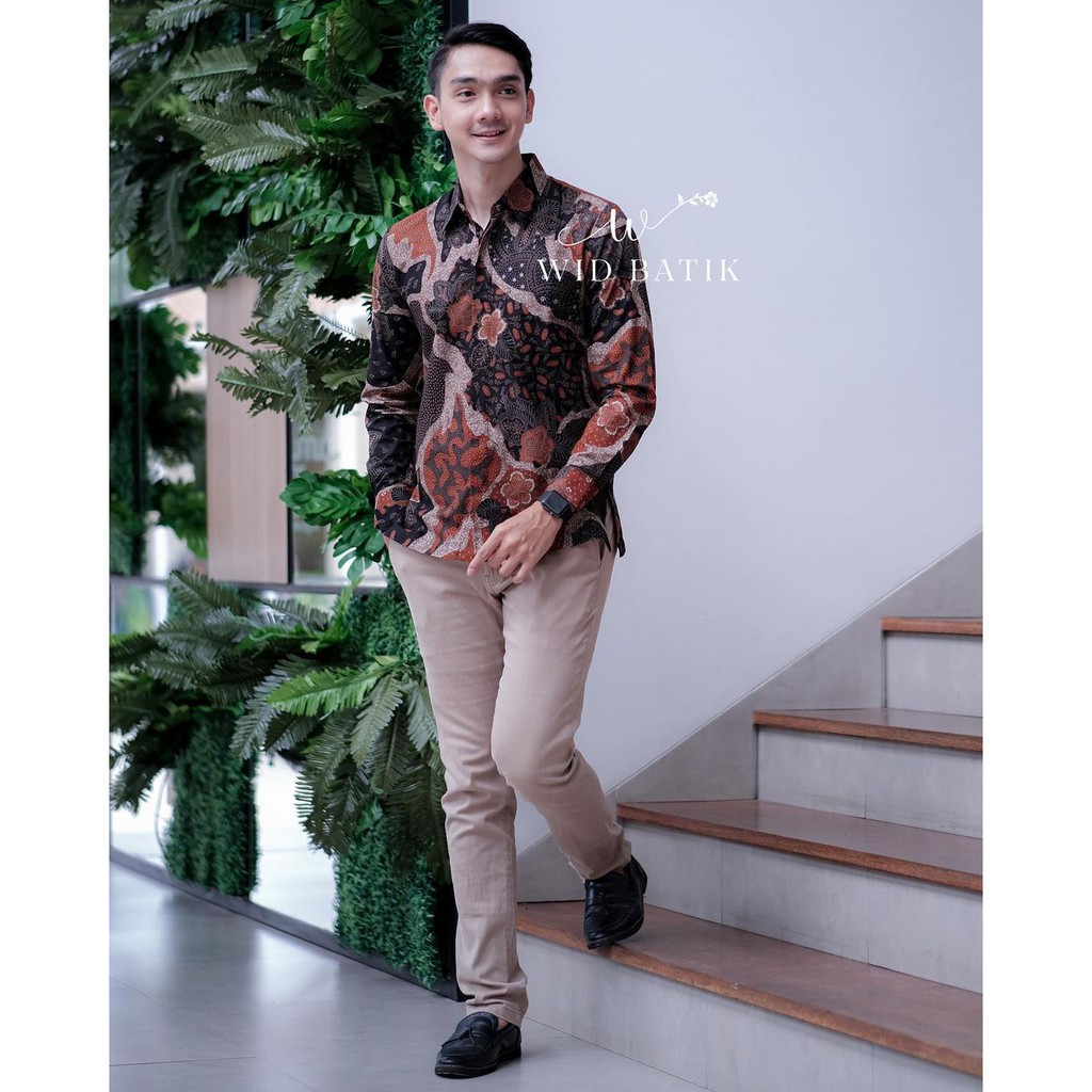 BAJU BATIK COUPLE KEBAYAK BALI BRUKAT KEBAYA LAMARAN WISUDA BURKAT KONDANGAN KUTU BARU MODERN WANITA-COWOK AJA COKLAT
