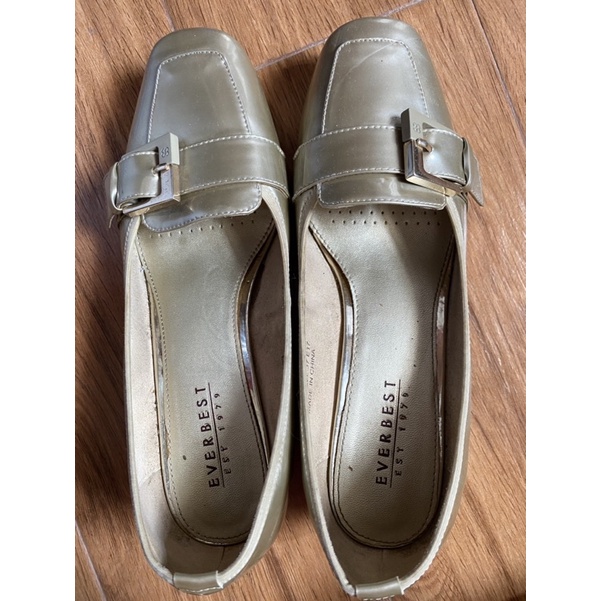 Preloved Sepatu Wanita Everbest