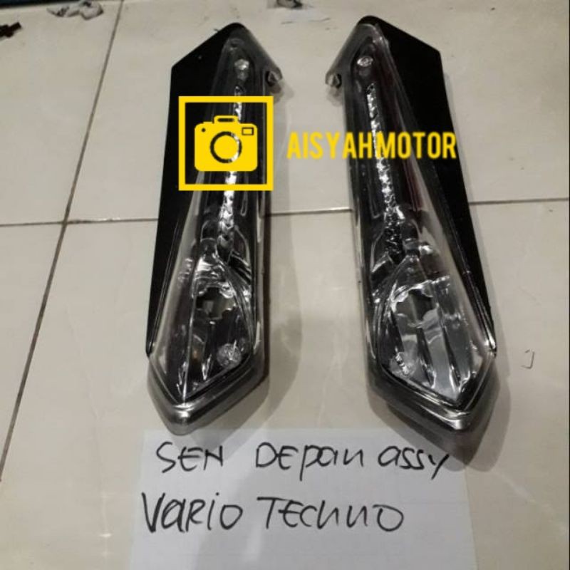 Reflektor Lampu Sen Honda Vario CBS Techno Karbu